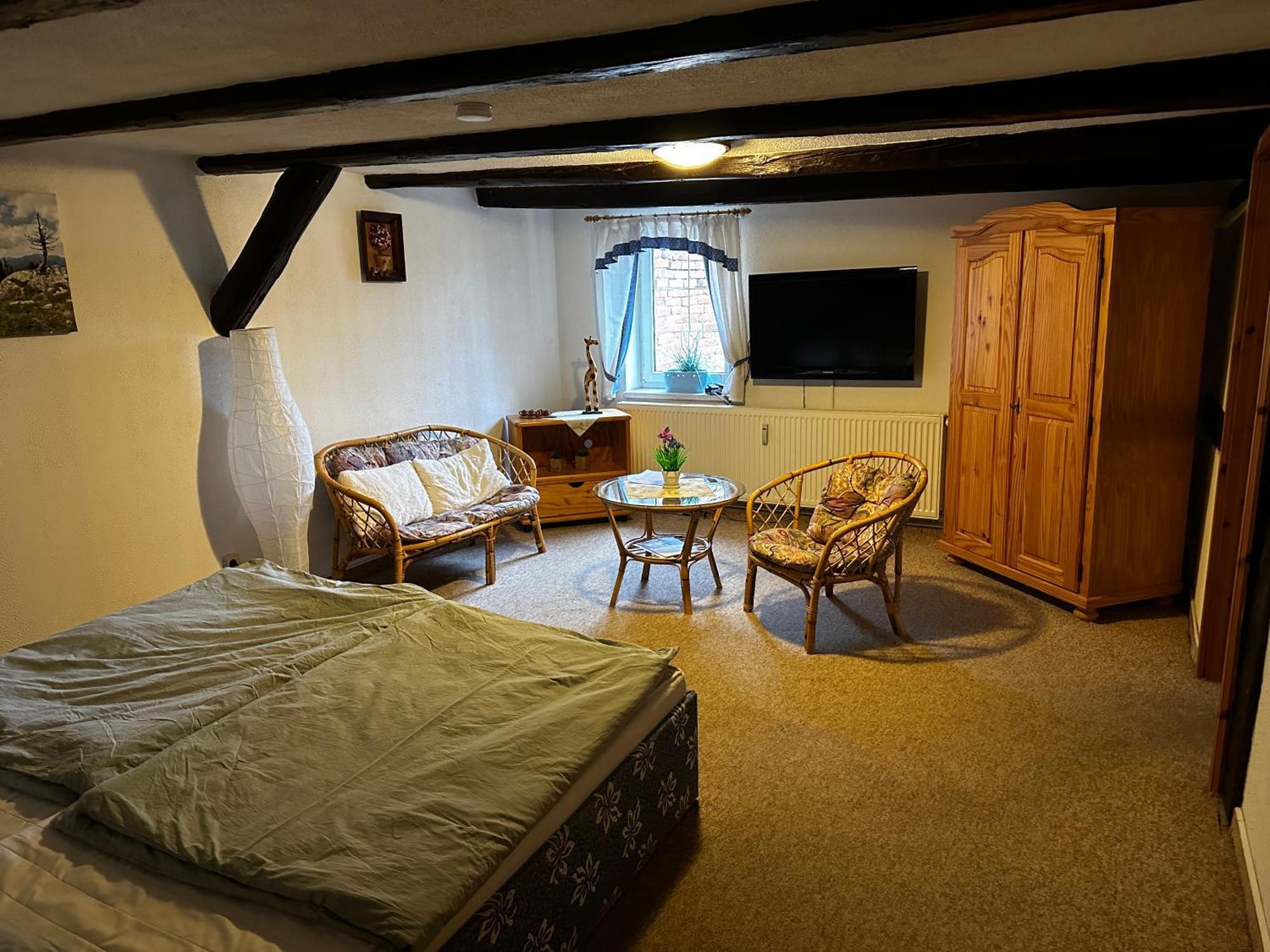 Pension Zum Faesschen Naumbourg Extérieur photo